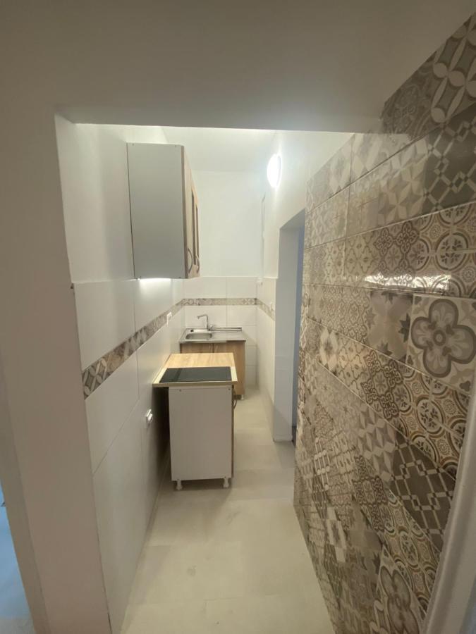Dolce Apartman พอดโกริกา ภายนอก รูปภาพ