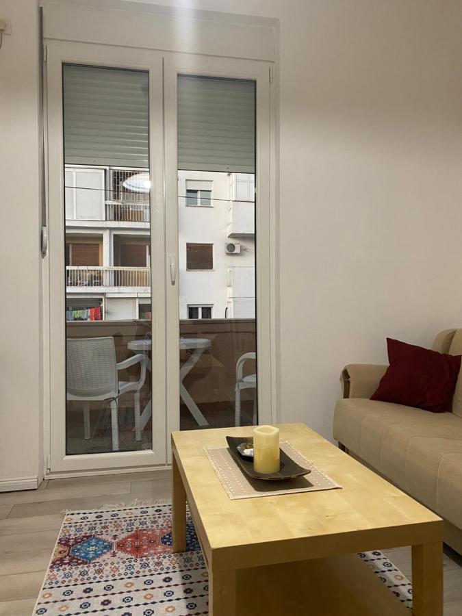 Dolce Apartman พอดโกริกา ภายนอก รูปภาพ